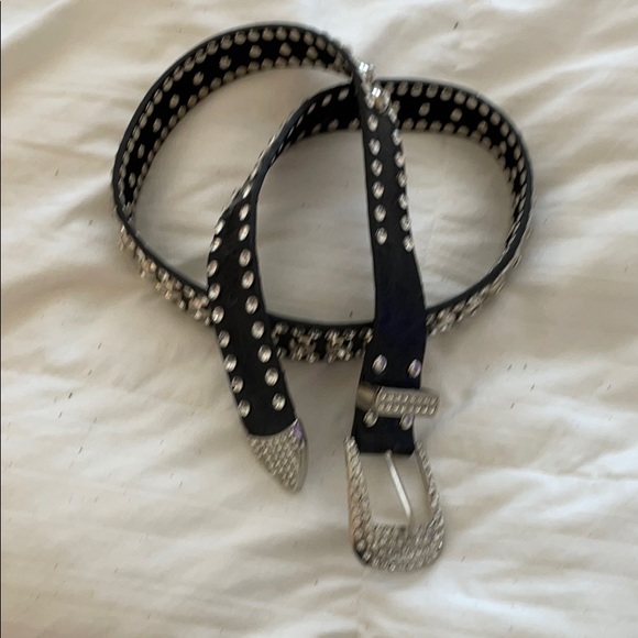 Black Leather Silver Rhinestone Belt Silver Buckle - Picture 9 of 9